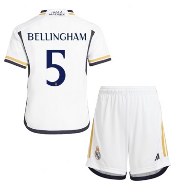 Real Madrid Jude Bellingham #5 Replika Babytøj Hjemmebanesæt Børn 2023-24 Kortærmet (+ Korte bukser)